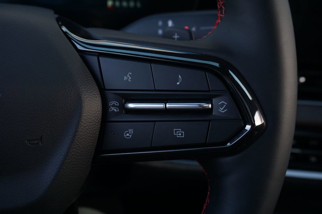 New 2026 Chevrolet Equinox RS image 21