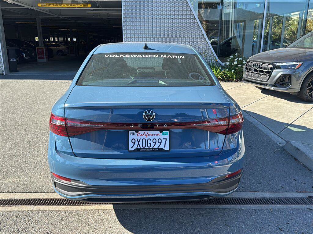 Used 2026 Volkswagen Jetta Sport FWD image 7