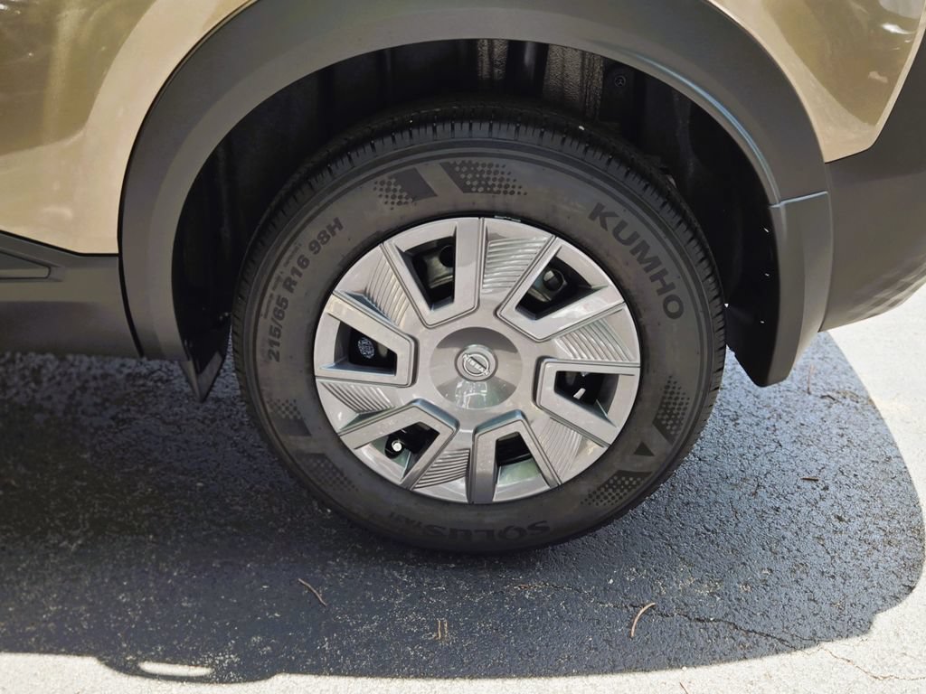 New 2026 Nissan Kicks S FWD image 9
