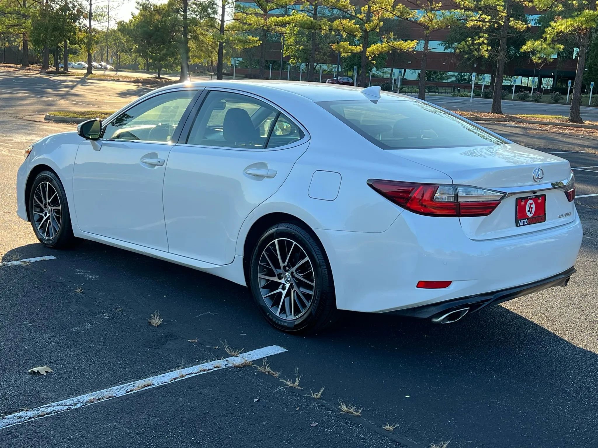Used 2017 Lexus ES 350 image 34