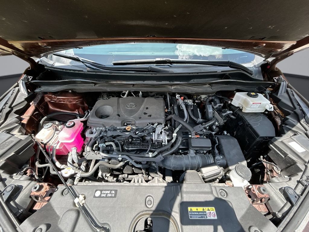 Certified 2021 Toyota Sienna XLE FWD image 34