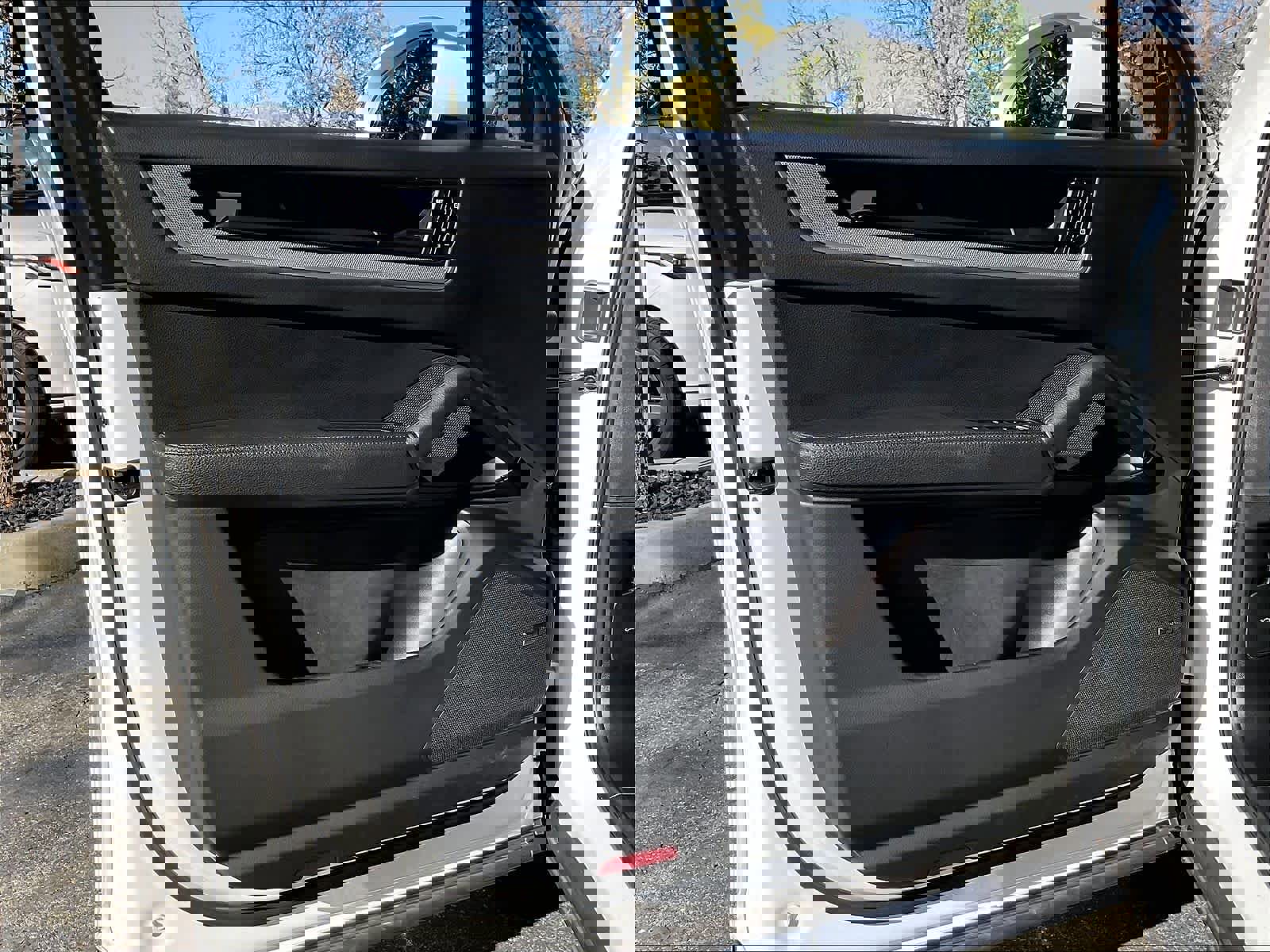 Used 2024 Porsche Cayenne image 22