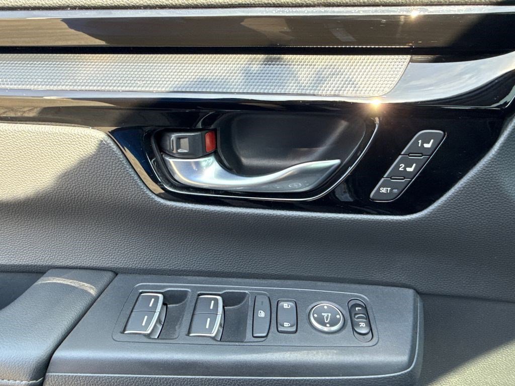 Certified 2025 Honda CR-V EX-L image 21