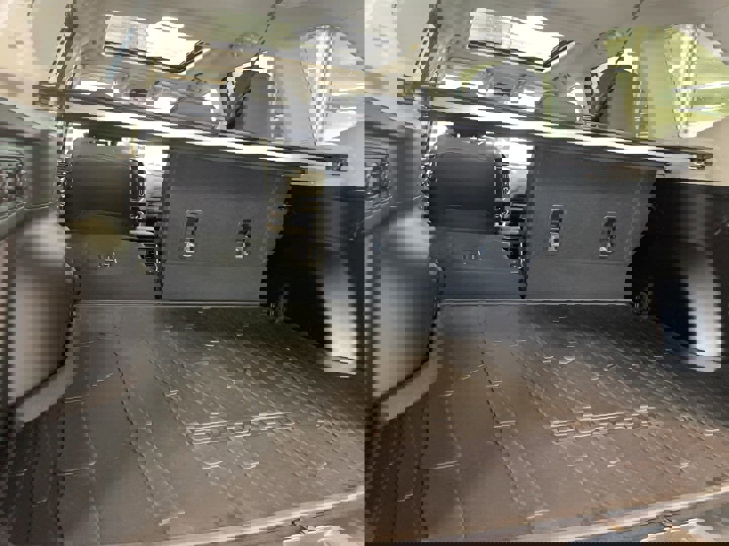 Used 2021 Subaru Forester Touring image 28