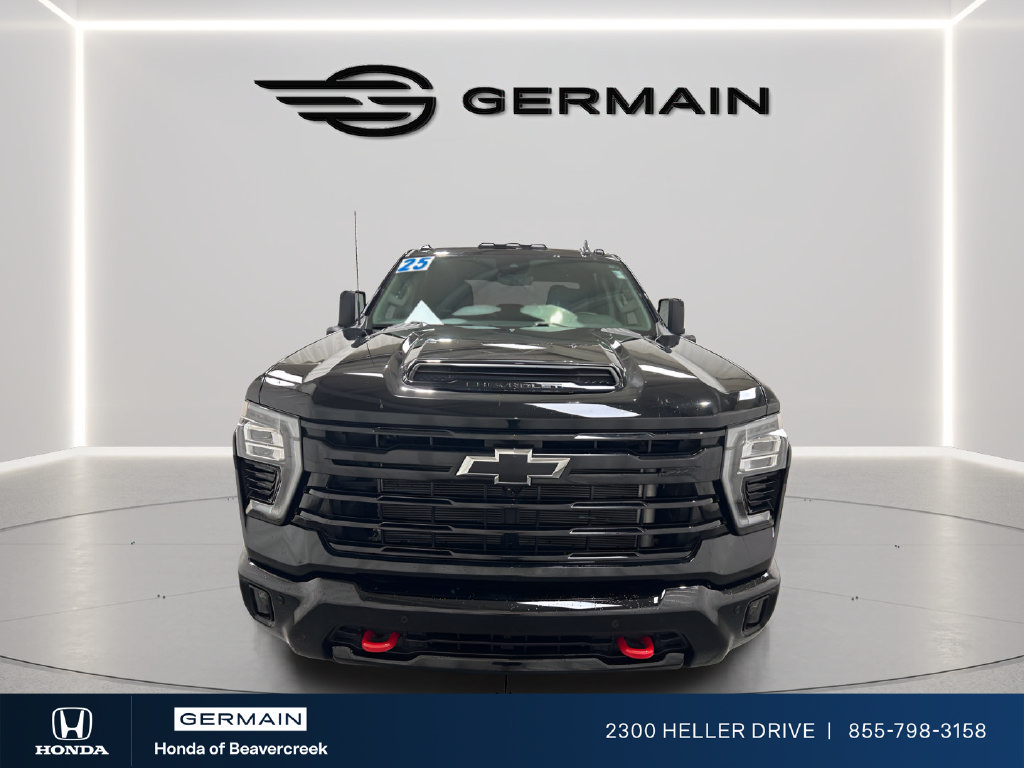 Used 2025 Chevrolet Silverado 2500 LT w/ Trail Boss Package AWD/4WD image 3