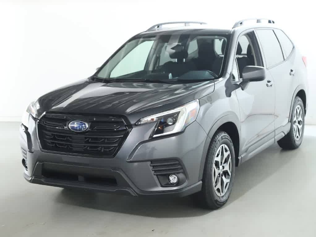 Certified 2024 Subaru Forester Premium AWD/4WD image 1