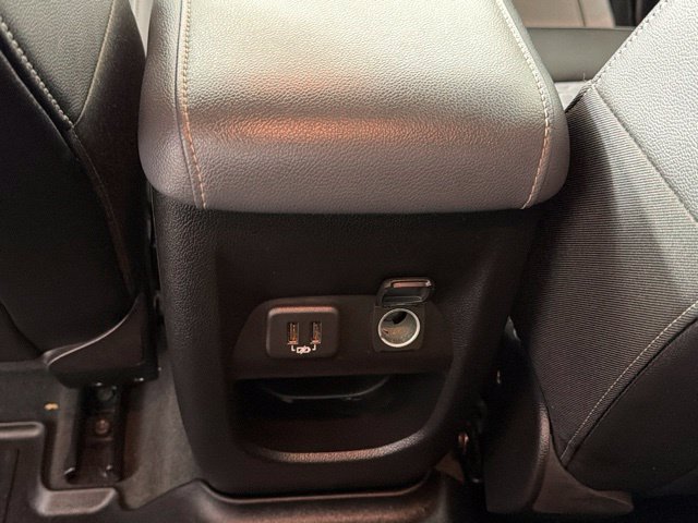 Used 2021 Chevrolet Colorado Z71 AWD/4WD image 27
