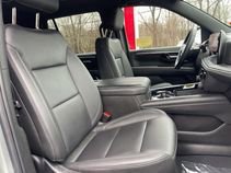 Used 2025 Chevrolet Tahoe LT image 19