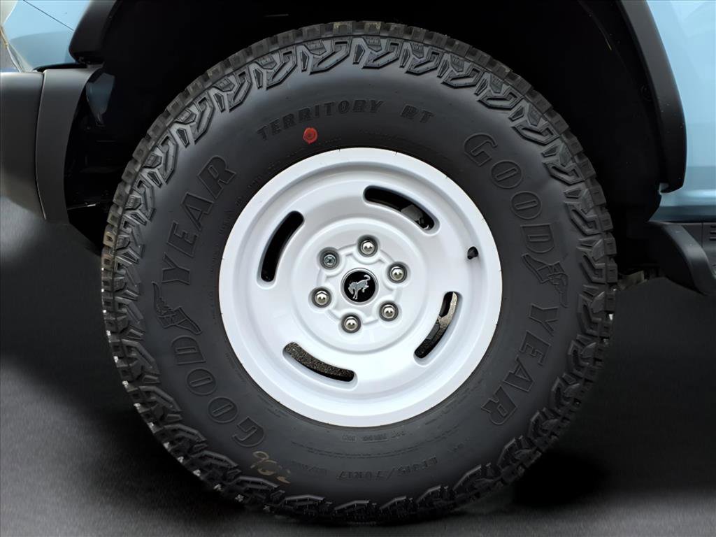 New 2025 Ford Bronco Heritage Edition image 7