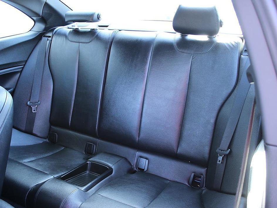 Used 2015 BMW M235i Coupe w/ Premium Package image 11