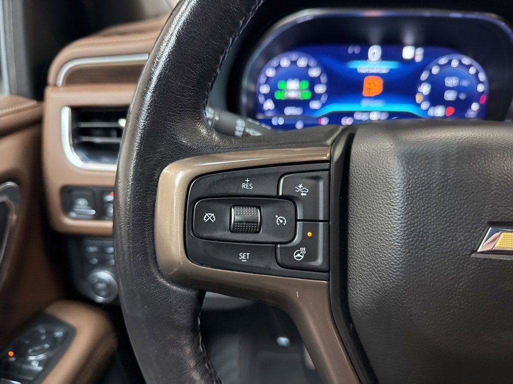 Used 2022 Chevrolet Suburban High Country image 19