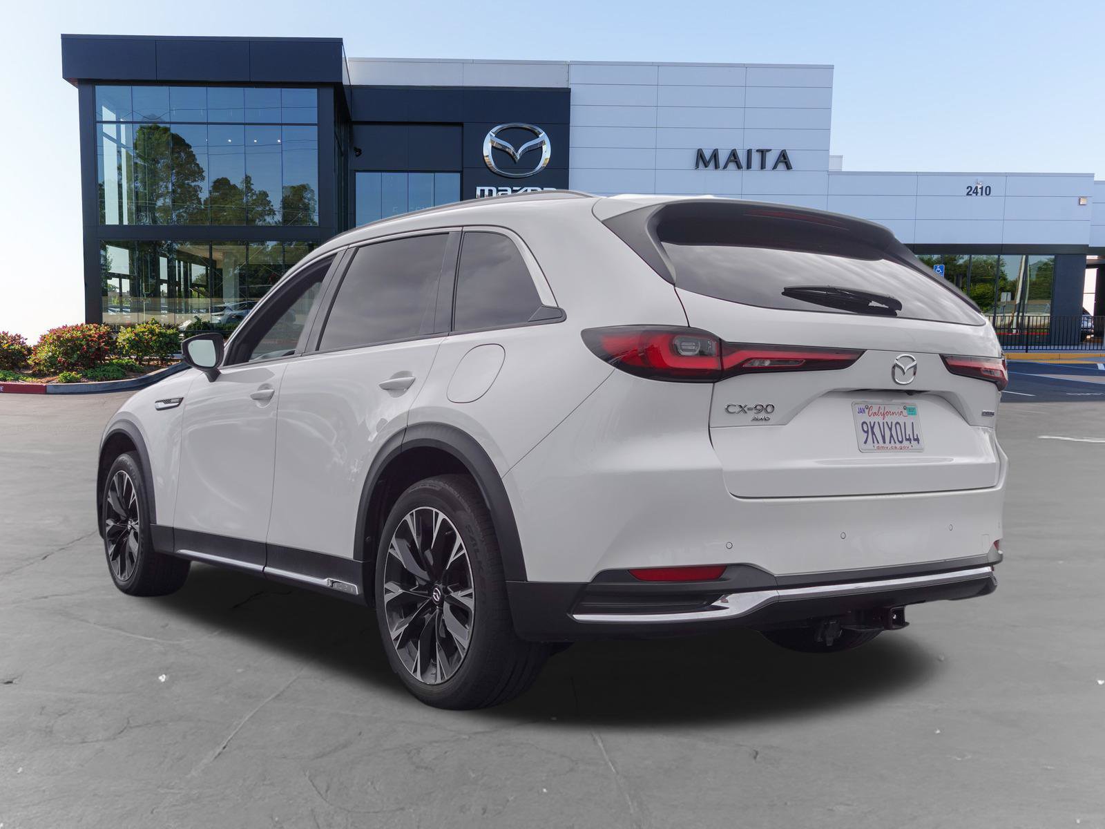 Certified 2024 MAZDA CX-90 Plug-In Hybrid w/ Premium Plus AWD/4WD image 6