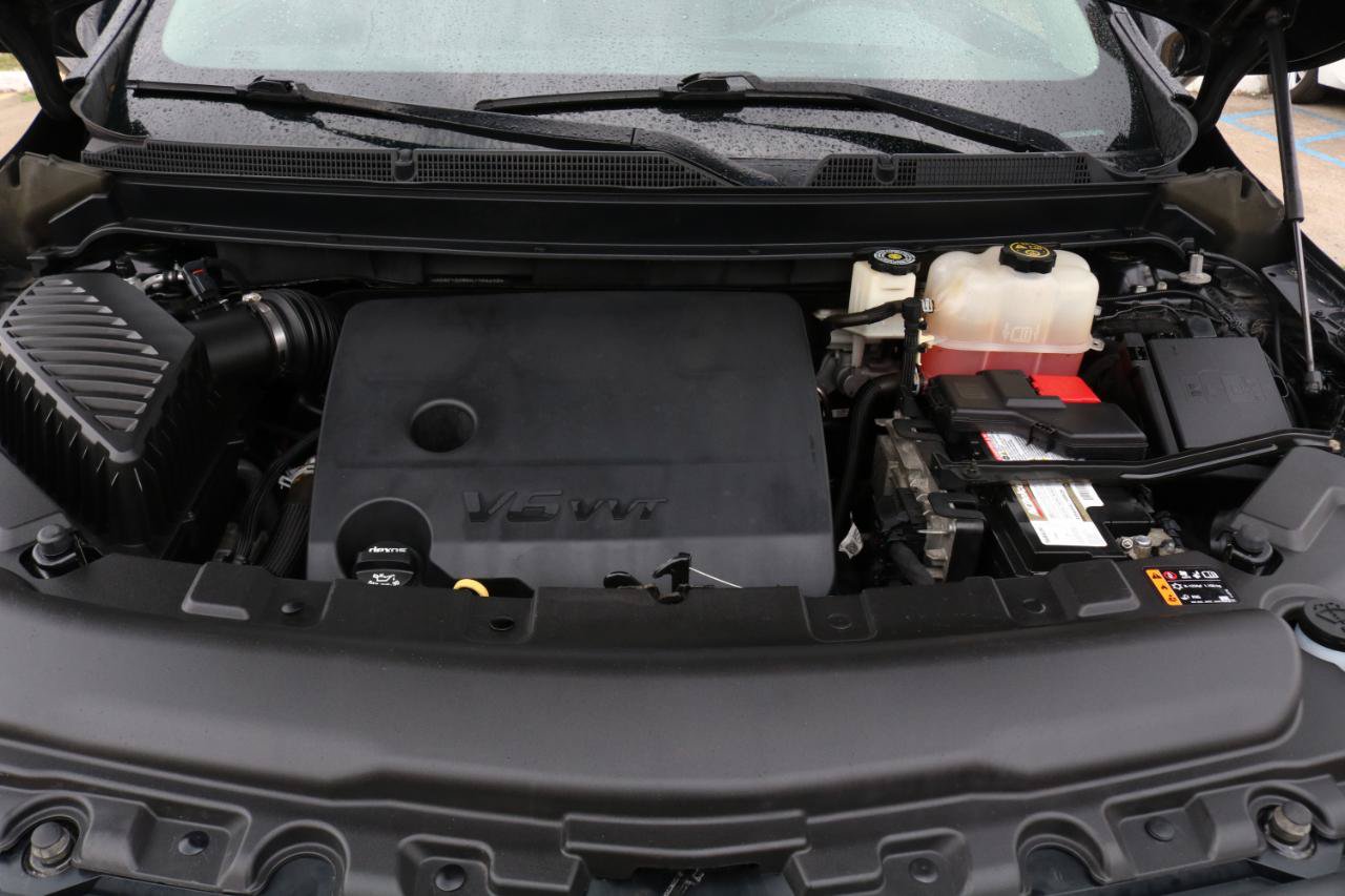 Used 2019 Buick Enclave Essence AWD/4WD image 50