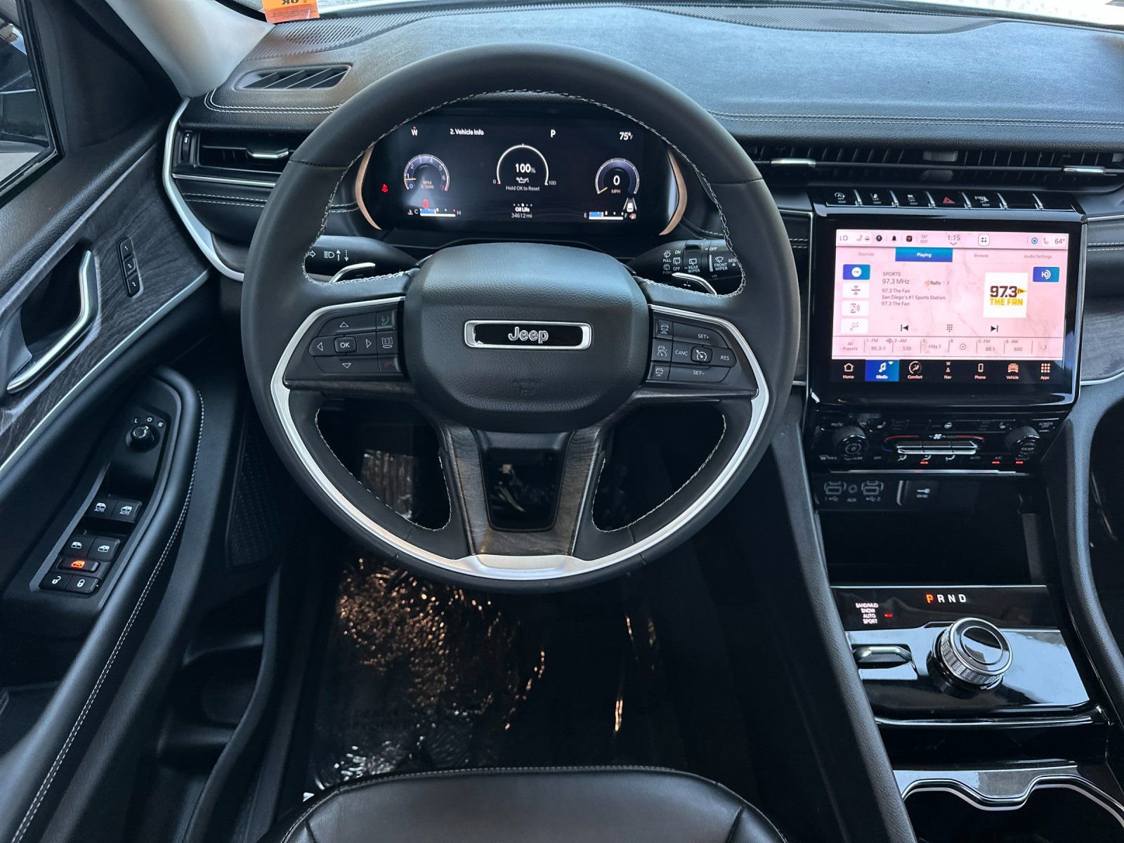 Used 2023 Jeep Grand Cherokee Limited w/ Trailer Tow Prep Group (B) image 13