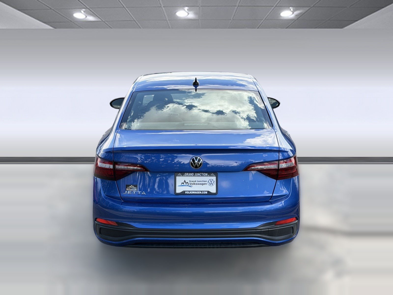 Used 2024 Volkswagen Jetta Sport FWD image 5