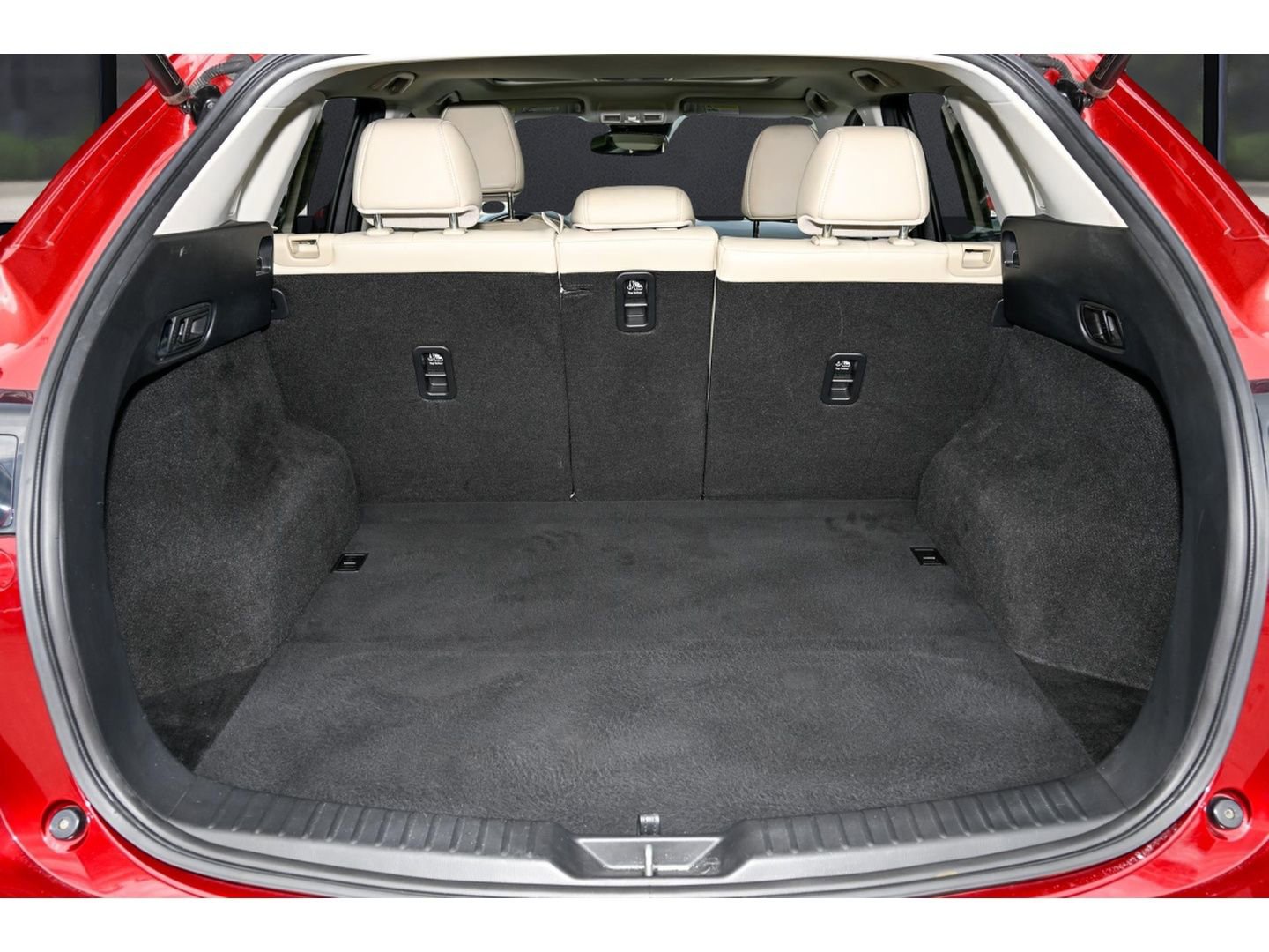 Used 2019 MAZDA CX-5 Touring image 5