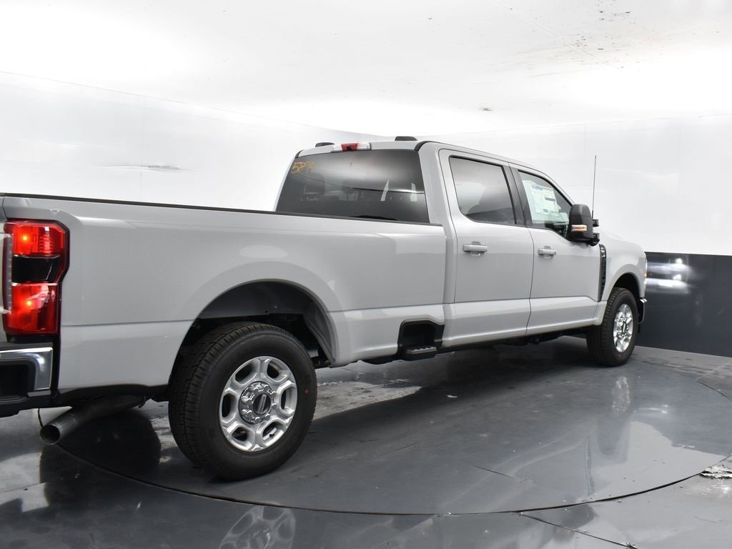 New 2026 Ford F250 XLT w/ XLT Premium Package image 6