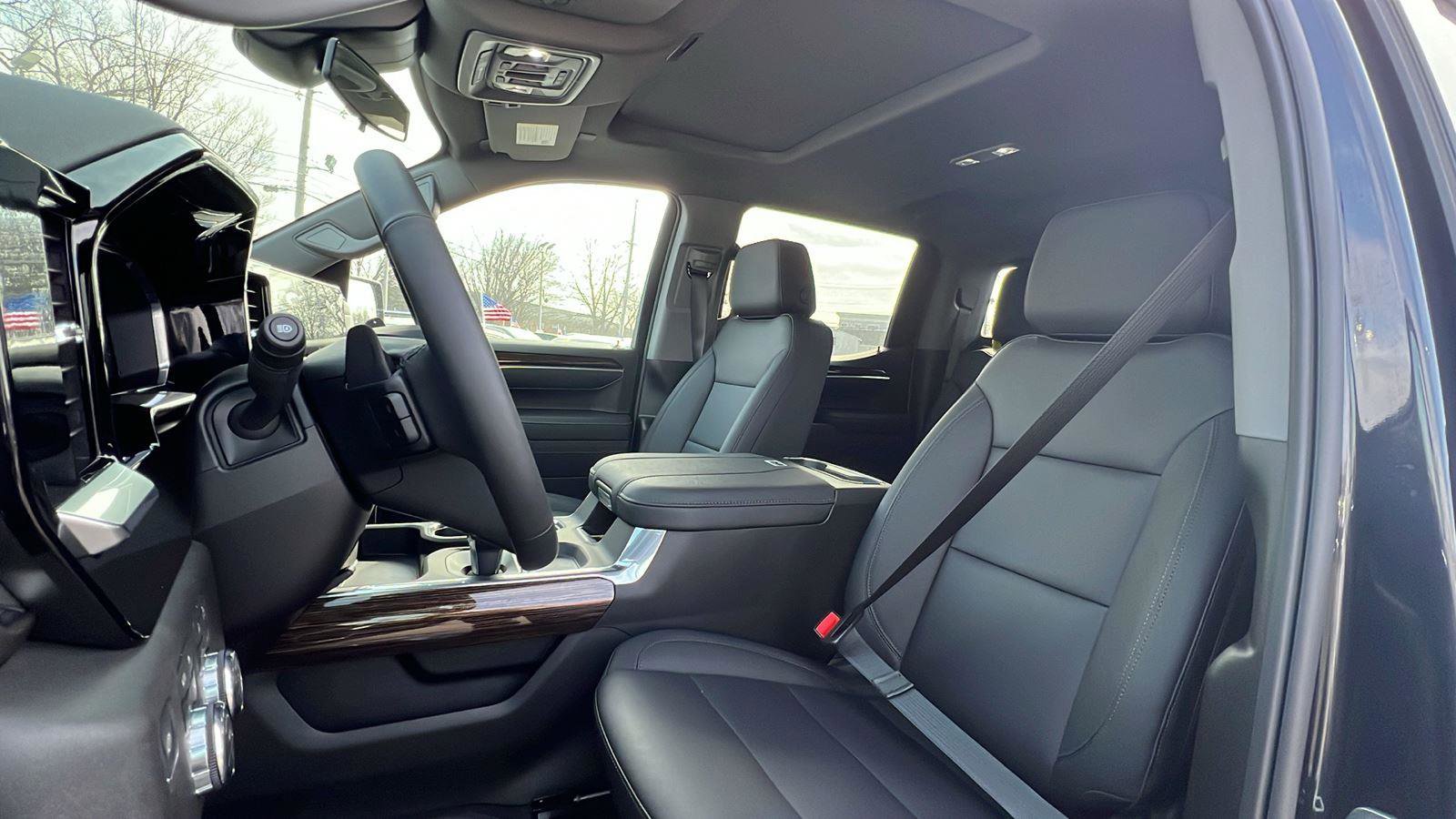 New 2026 GMC Sierra 1500 Elevation w/ Elevation Premium Package image 22