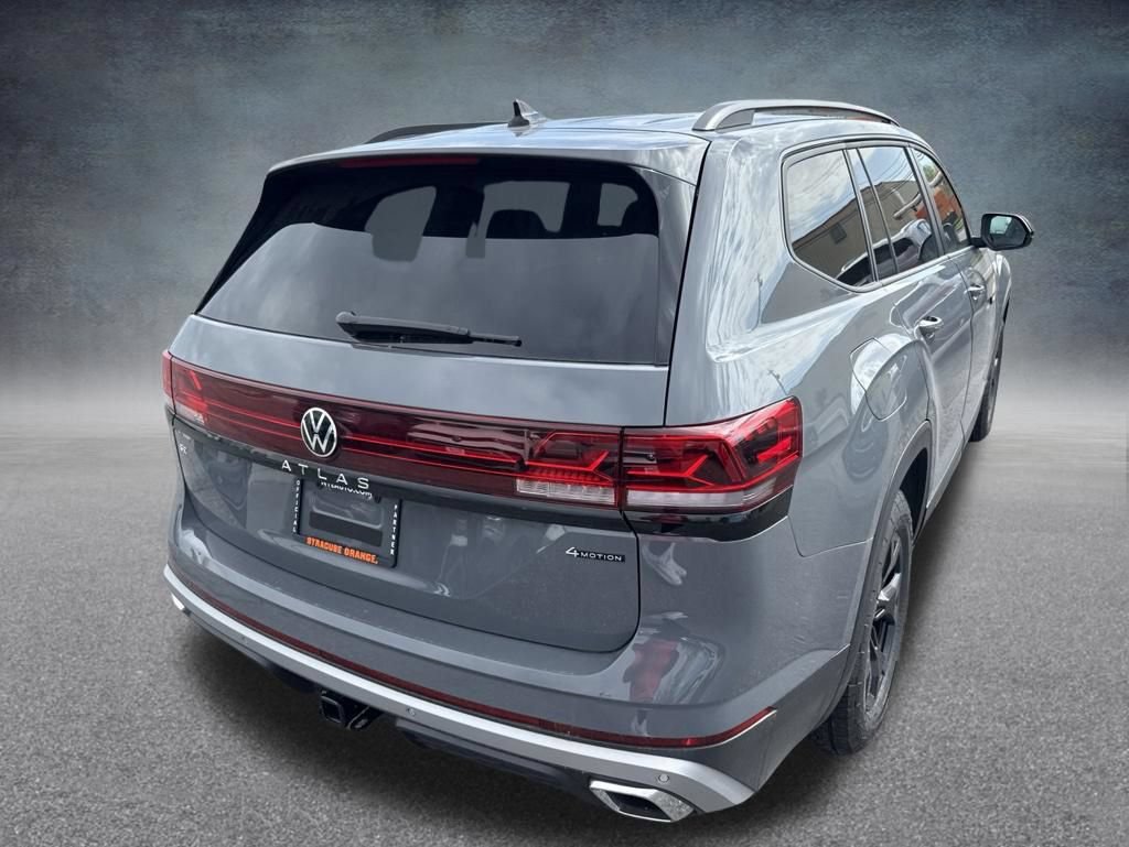 New 2026 Volkswagen Atlas Peak Edition AWD/4WD image 5