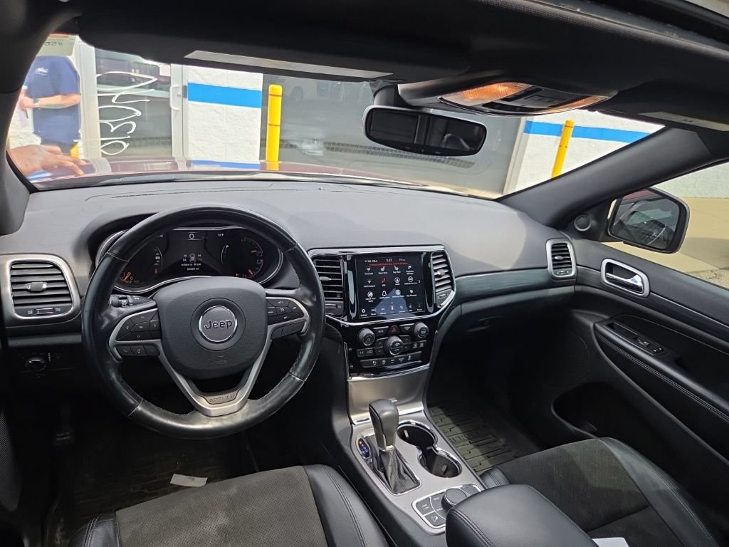 Used 2019 Jeep Grand Cherokee Altitude AWD/4WD image 13