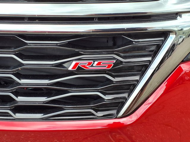 Used 2022 Chevrolet Equinox RS w/ LPO, Floor Liner Package FWD image 4