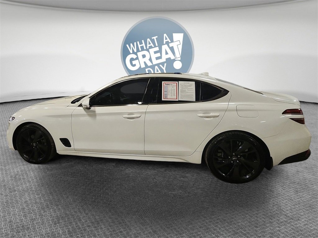 Used 2023 Genesis G70 2.0T w/ Sport Prestige Package image 7