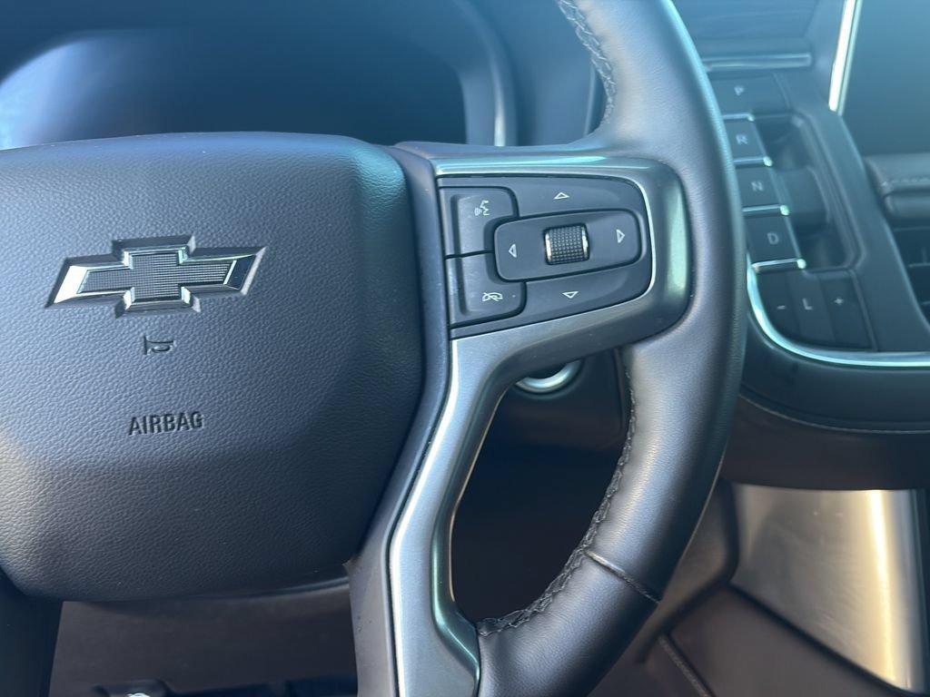 Used 2024 Chevrolet Tahoe Z71 w/ Luxury Package AWD/4WD image 18