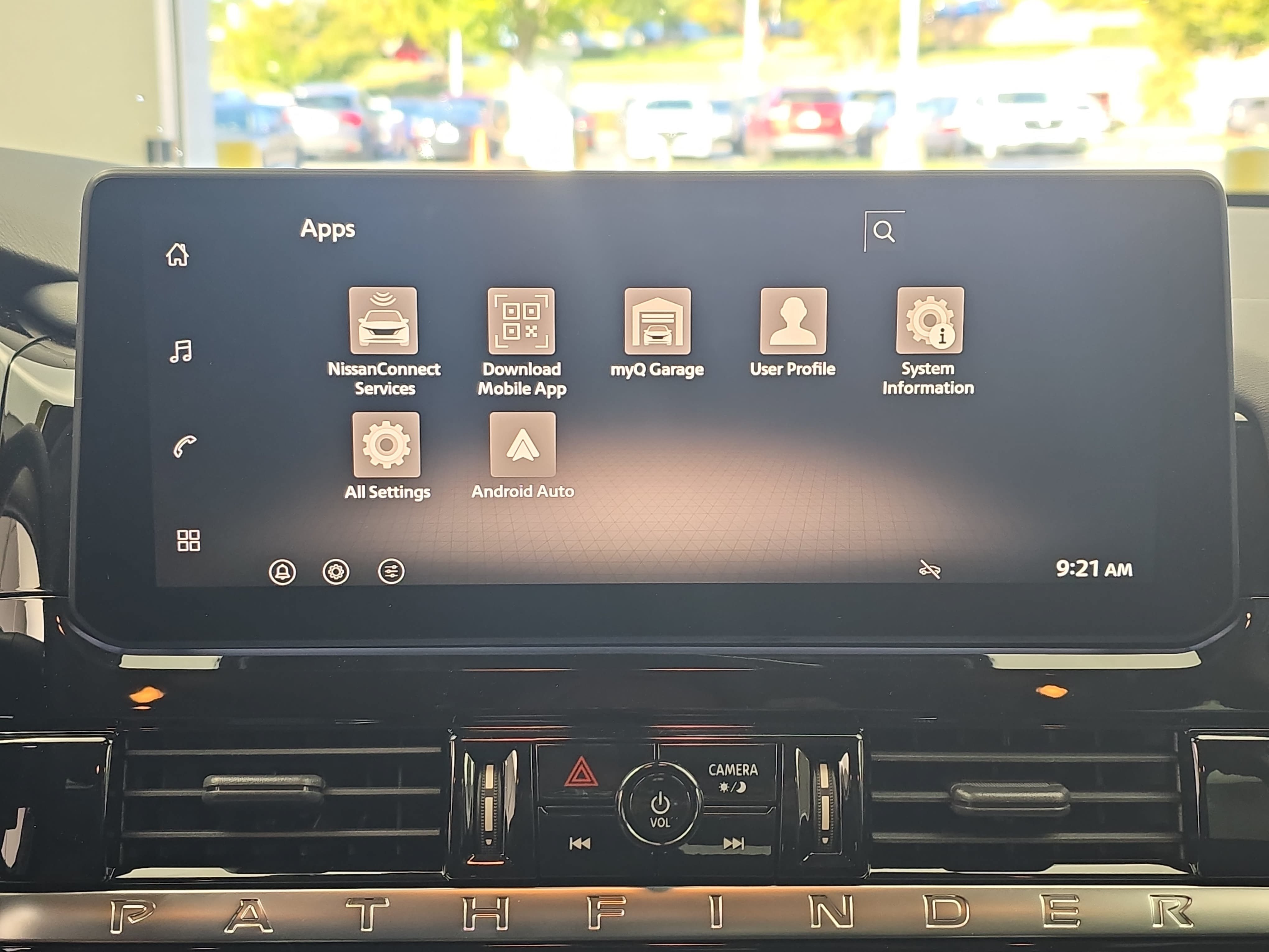New 2026 Nissan Pathfinder SL FWD image 24