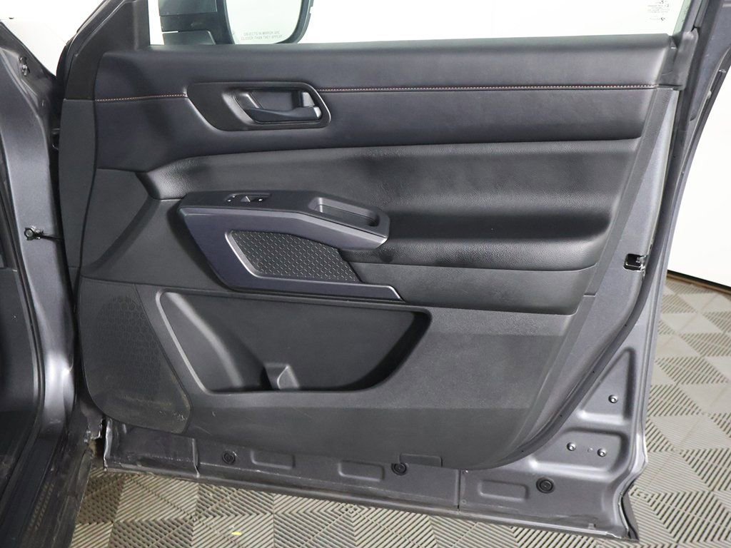 Used 2023 Nissan Pathfinder Rock Creek image 24