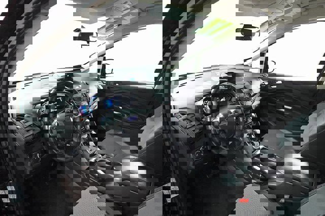 Used 2017 Ford C-MAX SE image 12