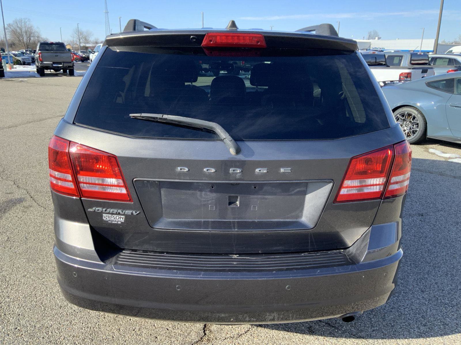 Used 2020 Dodge Journey SE w/ SE Popular Equipment Group image 7