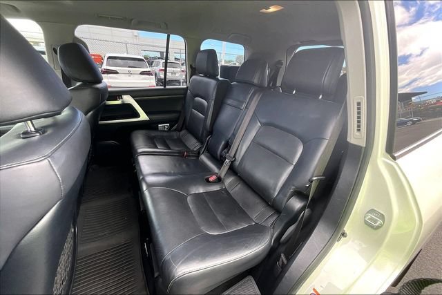 Used 2019 Toyota Land Cruiser AWD/4WD image 28