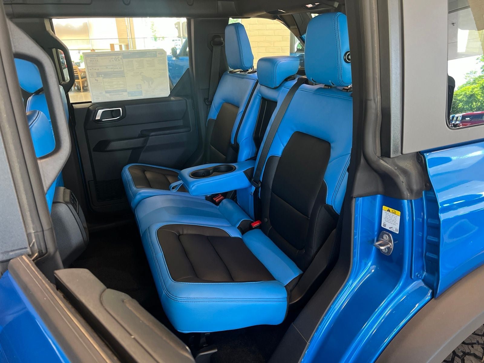 New 2025 Ford Bronco 4-Door AWD/4WD image 10