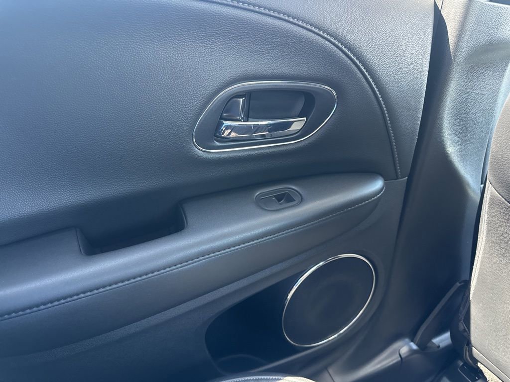 Used 2019 Honda HR-V EX-L image 33