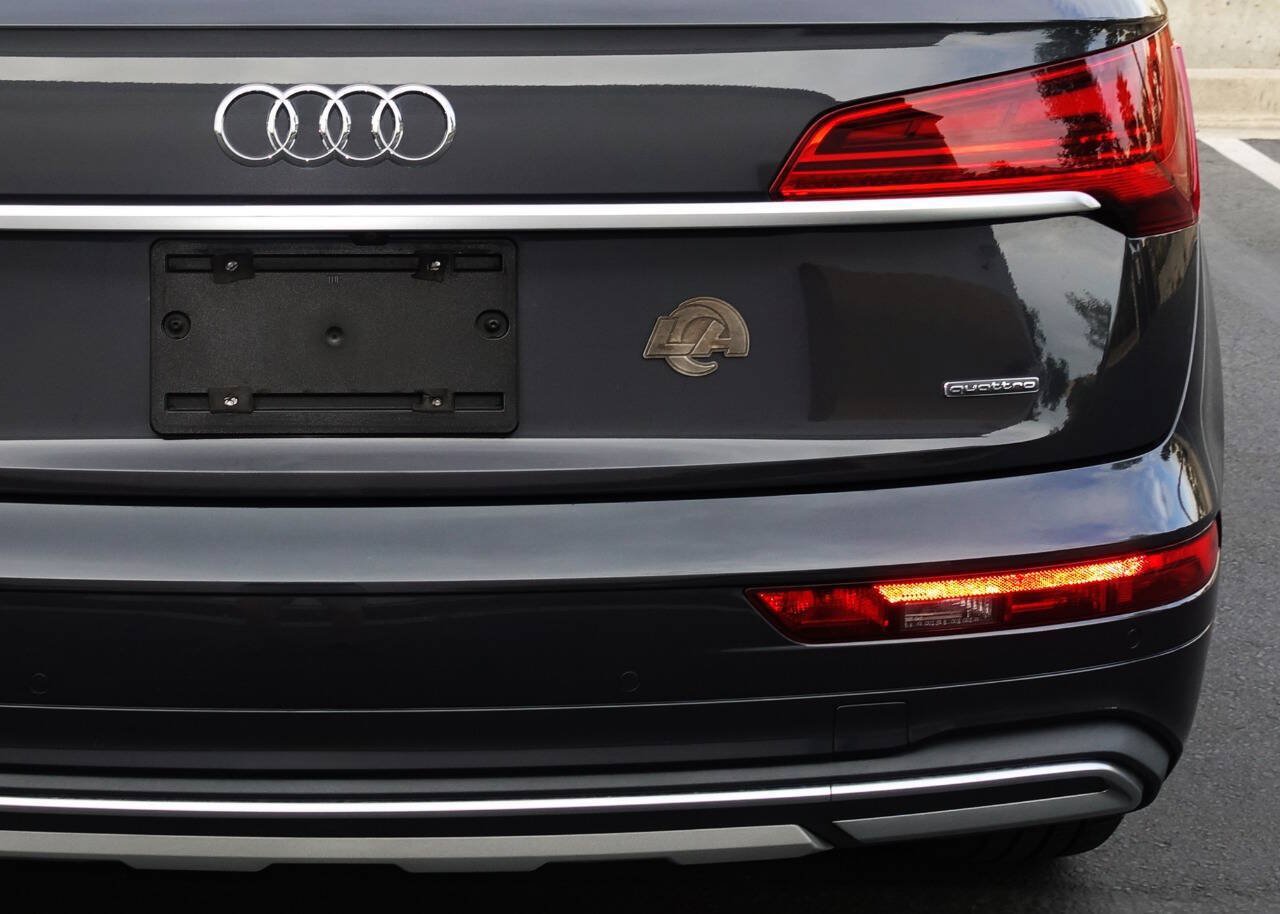 Used 2021 Audi Q5 2.0T Premium w/ Convenience Package AWD/4WD image 15