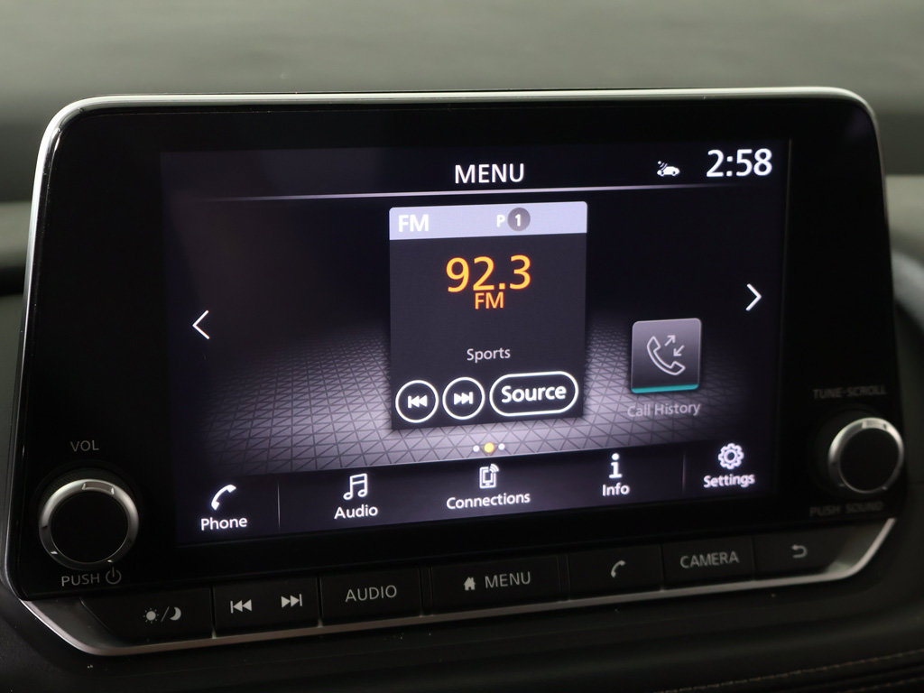 Used 2024 Nissan Rogue SV AWD/4WD image 43