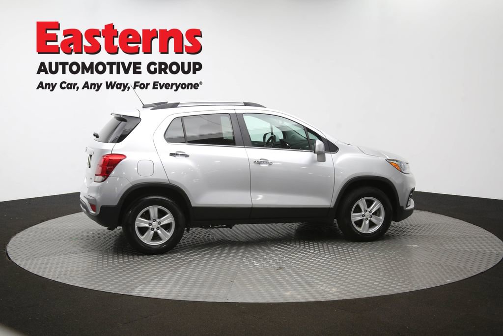 Used 2018 Chevrolet Trax LT w/ LT Convenience Package AWD/4WD image 42