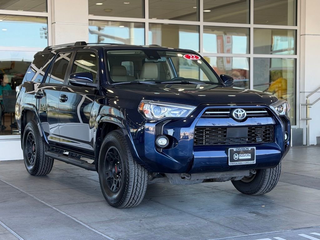 Used 2022 Toyota 4Runner SR5 Premium w/ Moonroof Package RWD image 6