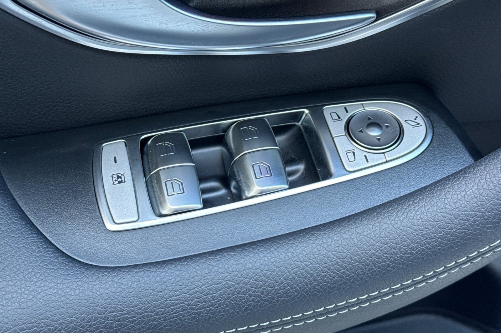Certified 2023 Mercedes-Benz E 450 Cabriolet image 14
