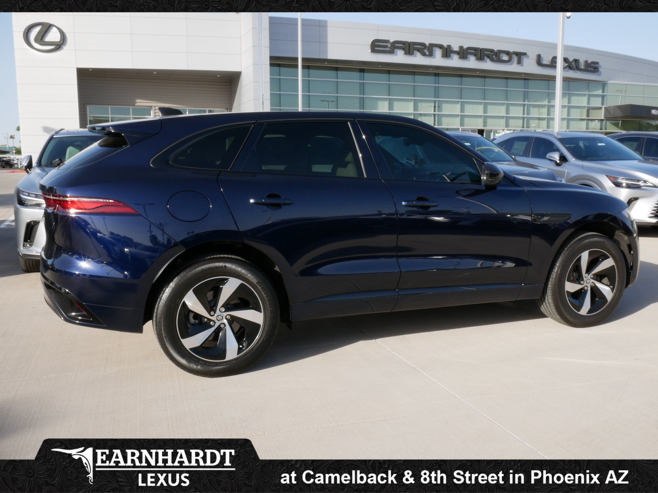 Used 2025 Jaguar F-PACE R-Dynamic S AWD/4WD image 9