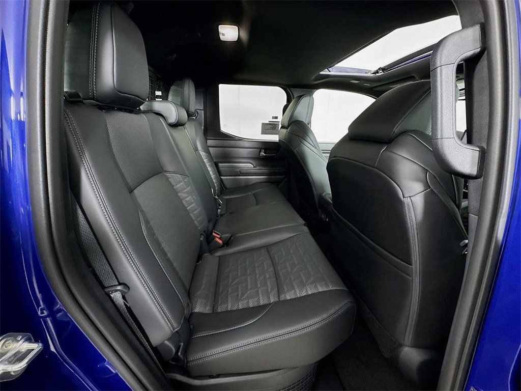 New 2025 Toyota Tacoma TRD Off-Road AWD/4WD image 26