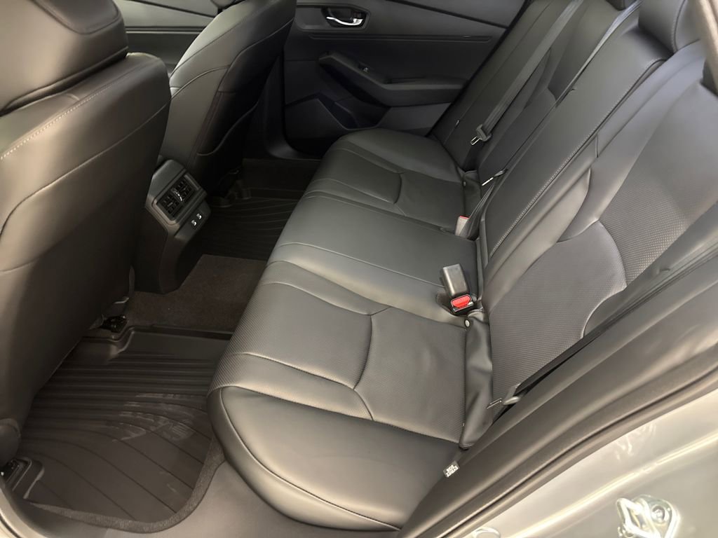 New 2026 Honda Accord EX-L image 17