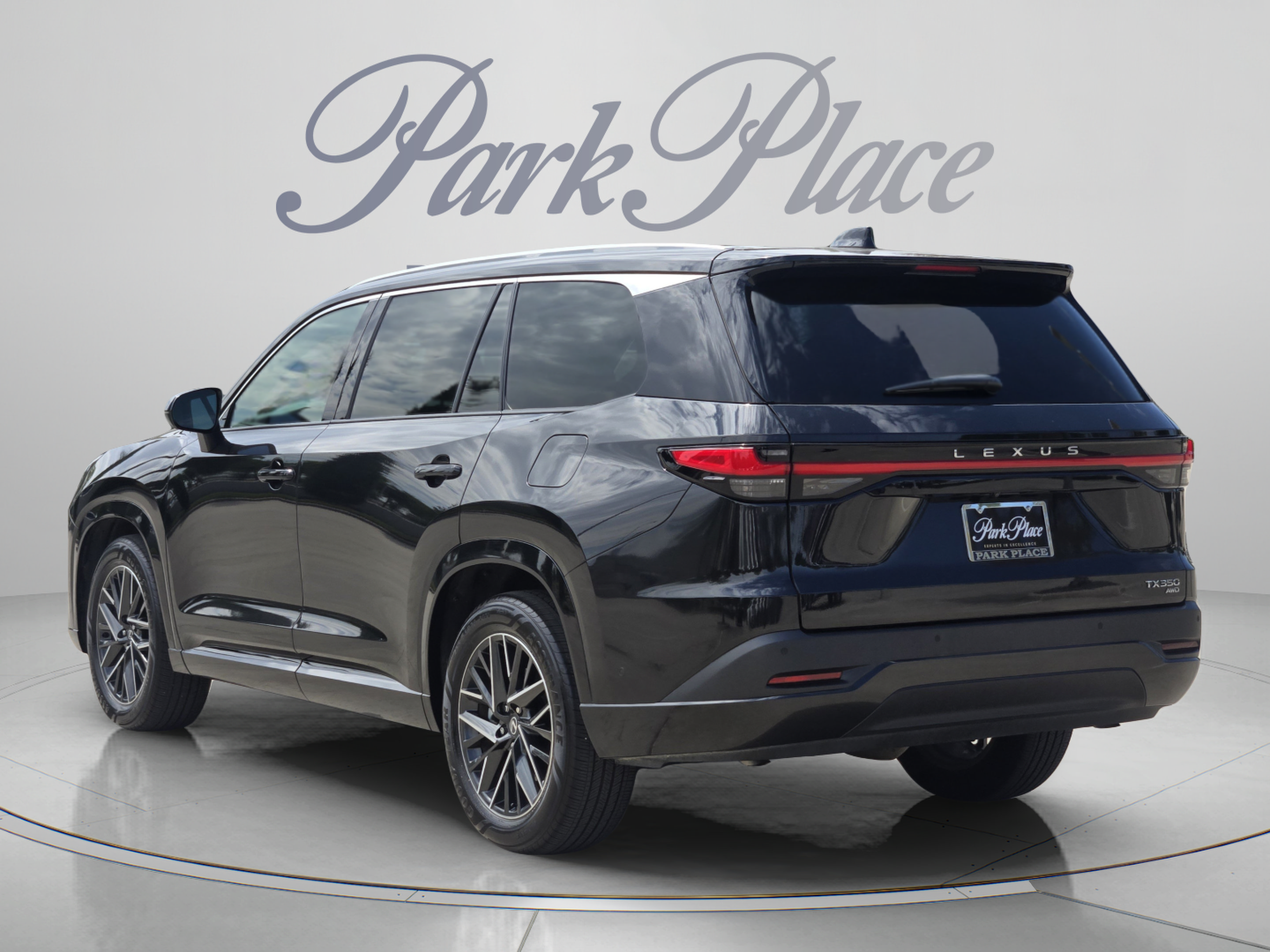 Used 2026 Lexus TX 350 AWD w/ Technology Package image 2