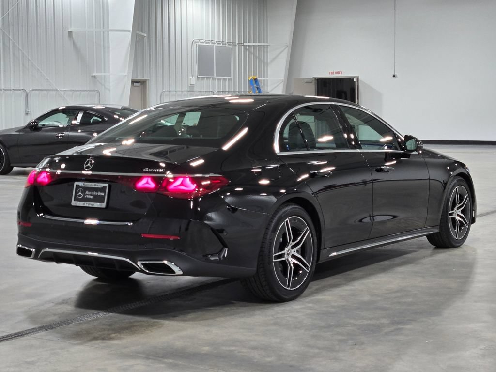 New 2027 Mercedes-Benz E 450 4MATIC Sedan image 43