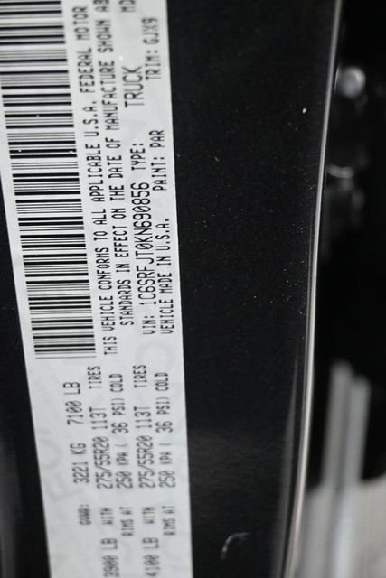 Used 2019 RAM 1500 Laramie image 29