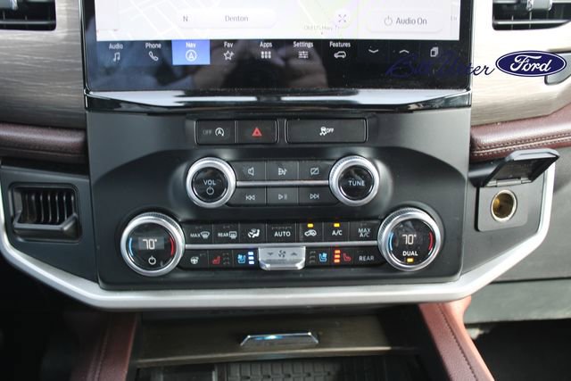Used 2024 Ford Expedition Max Limited image 19