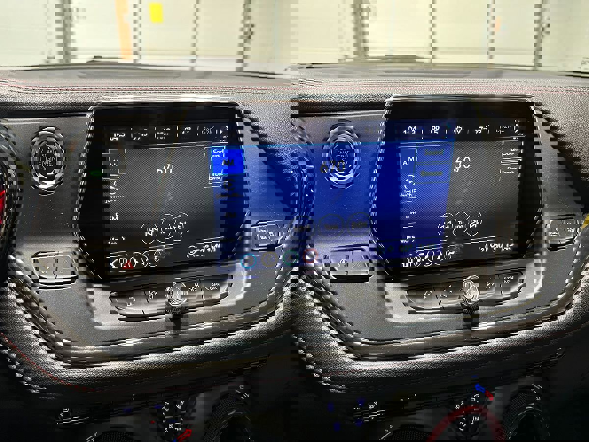 Used 2022 Chevrolet Blazer RS image 39