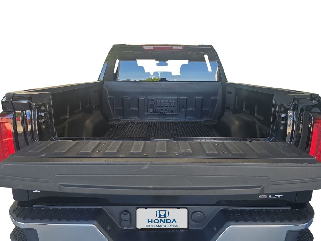 Used 2025 GMC Sierra 1500 SLT AWD/4WD image 19