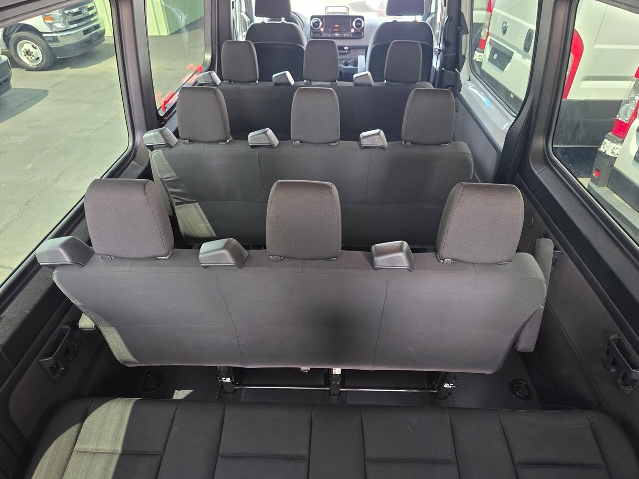 Used 2025 Mercedes-Benz Sprinter 2500 image 20