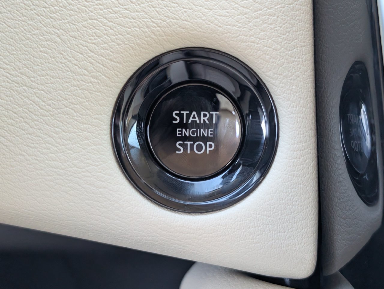 New 2027 Nissan Armada Platinum AWD/4WD image 15